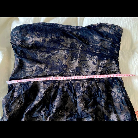 Suzi Shier | Size L Black laced Evening Cocktail Party Prompt Dress - Picture 2 of 15